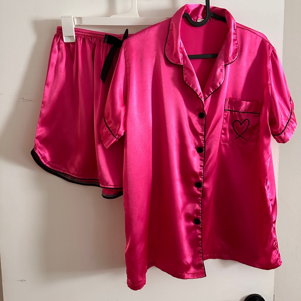 Pink 2-Piece Pajama Set – Women’s XL
